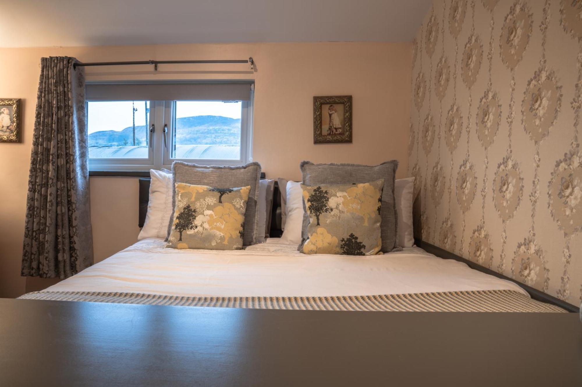 Greenvale Cabins Forkhill الغرفة الصورة