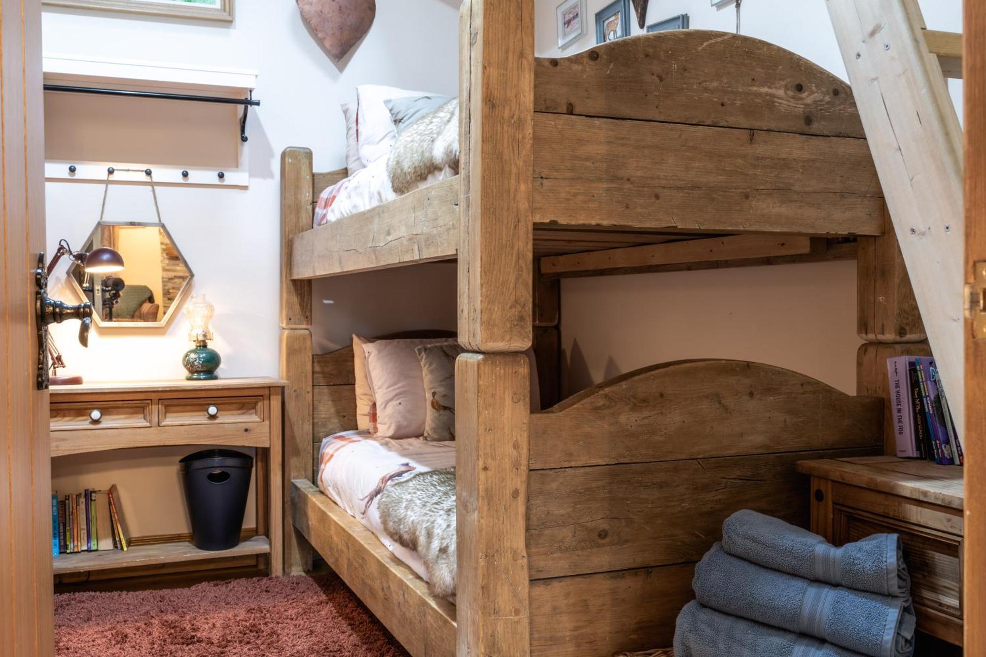 Greenvale Cabins Forkhill الغرفة الصورة